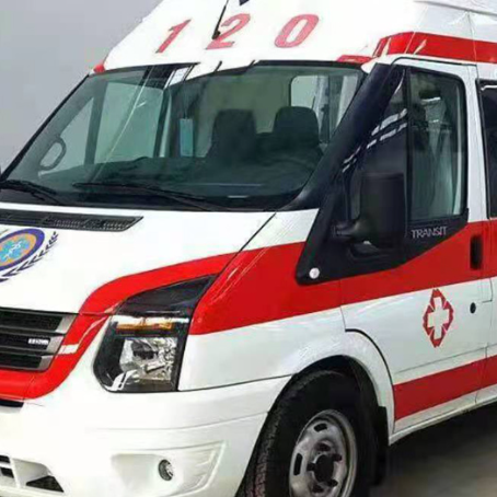 垣曲非急救护送病人转院租赁救护车的优缺点对比